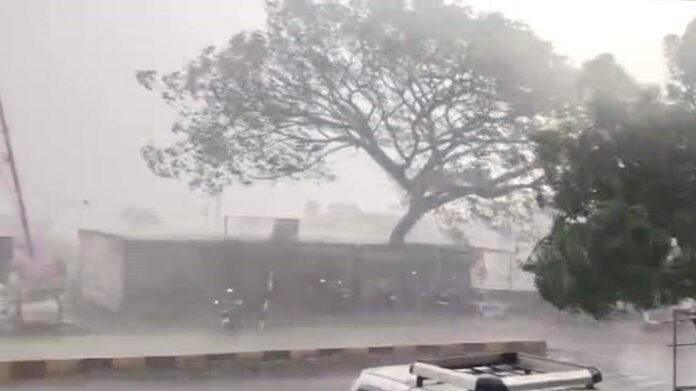Karnatak Rain